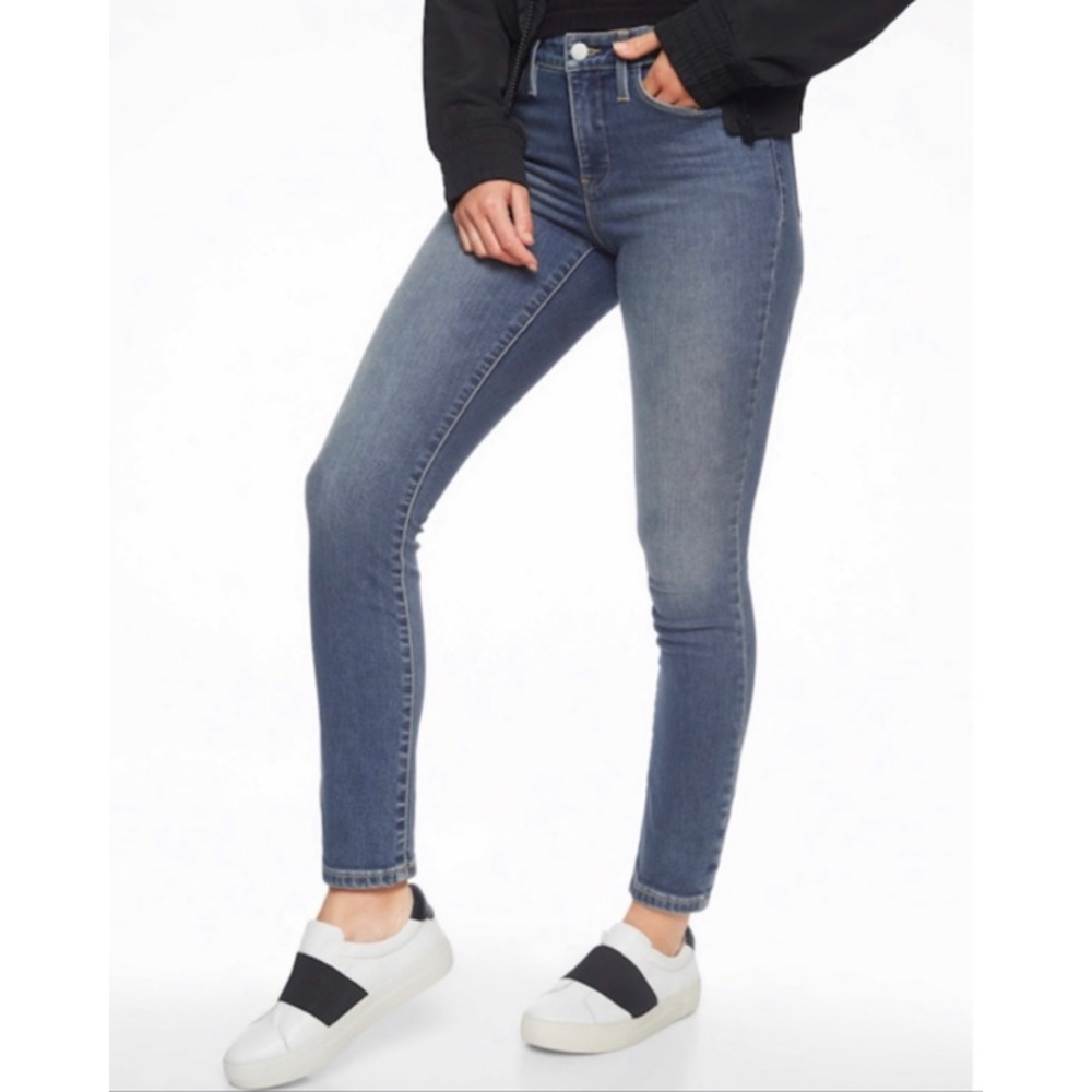 Athleta Sculptek Skinny Jean Azure Wash Women's 4